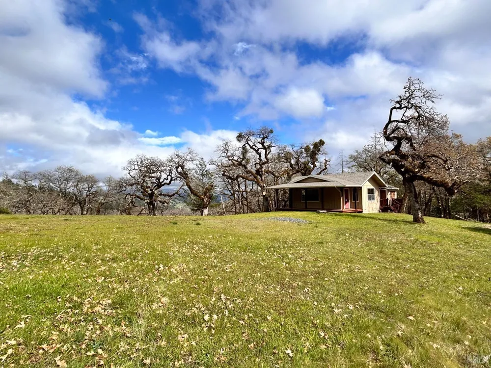 8401 Brandywine Drive Ukiah, CA 95482
