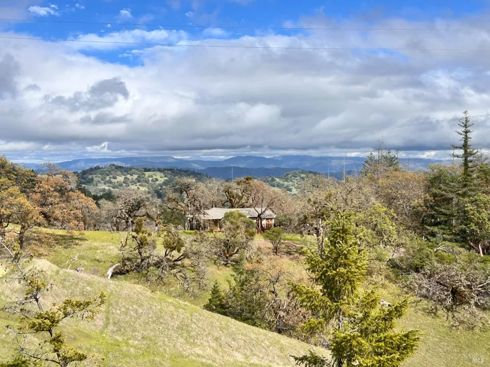 8401 Brandywine Drive Ukiah, CA 95482