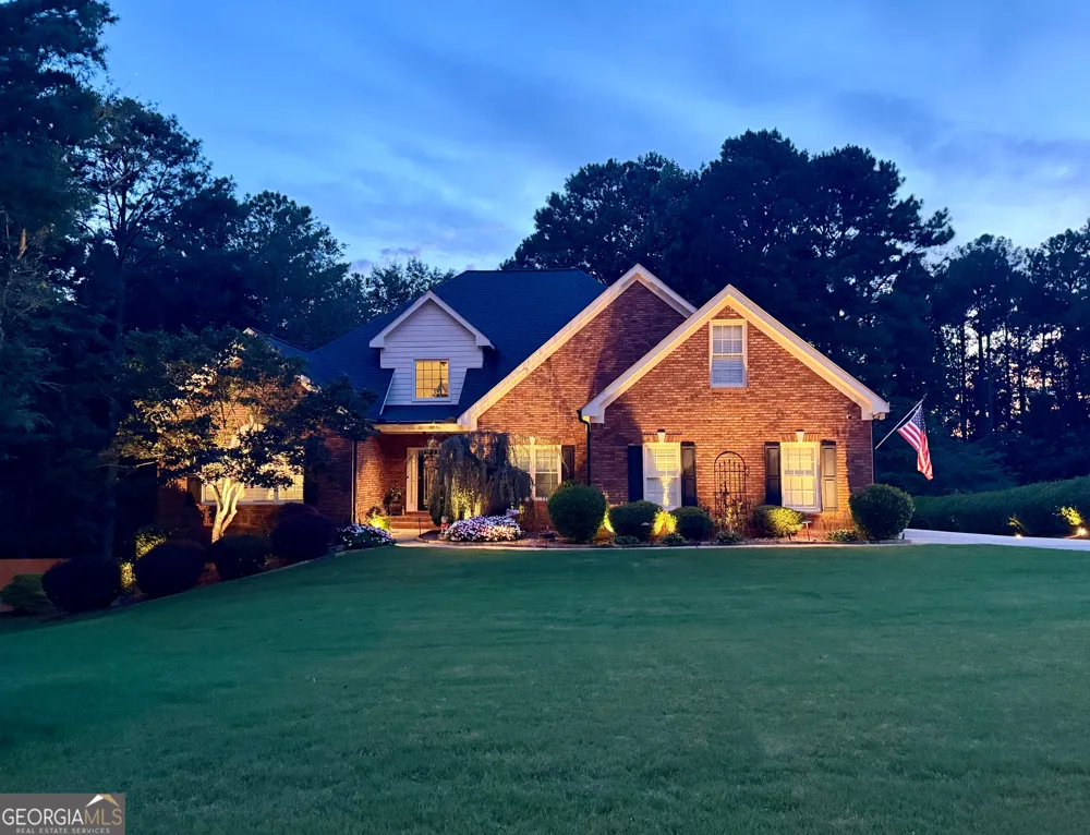 2653 White Rock DR Buford, GA 30519