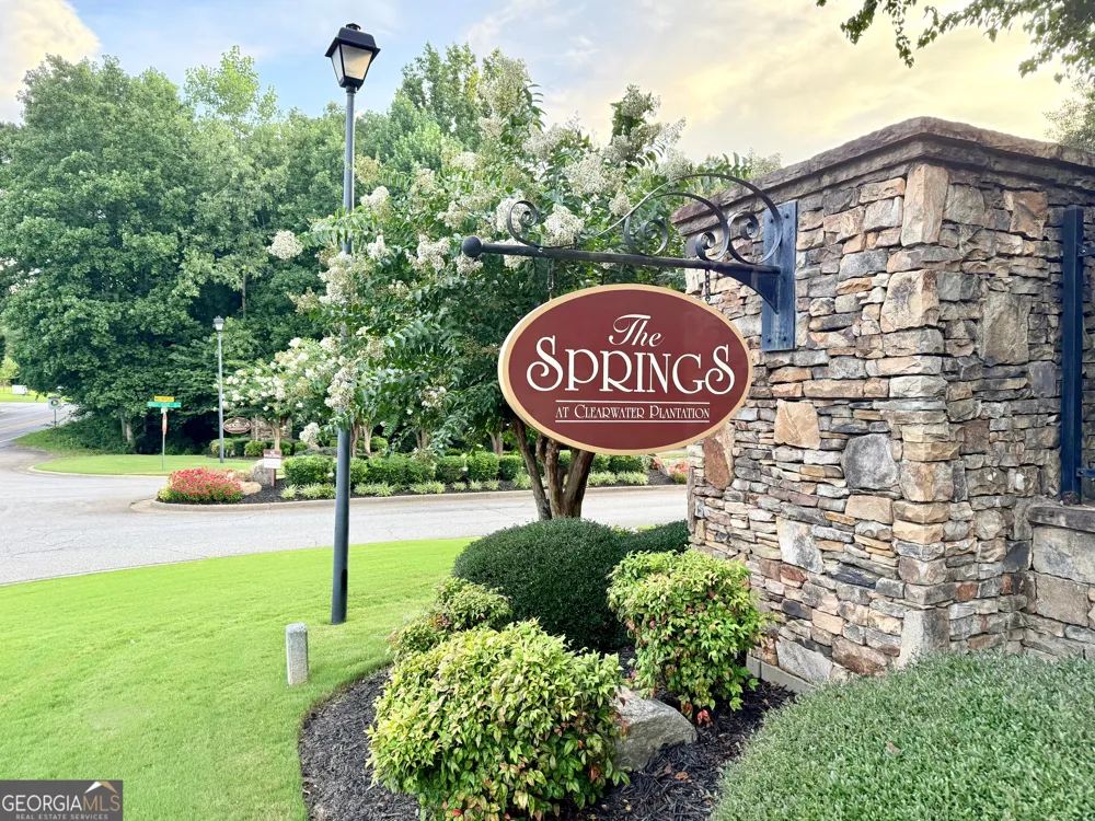 2653 White Rock DR Buford, GA 30519