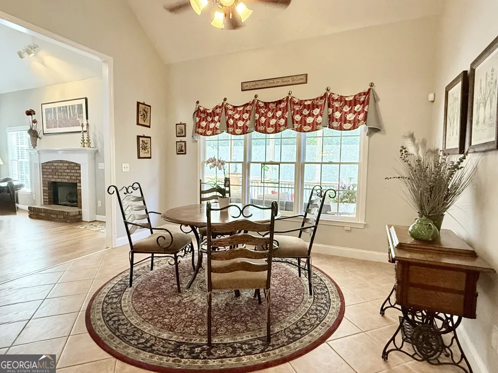 2653 White Rock DR Buford, GA 30519