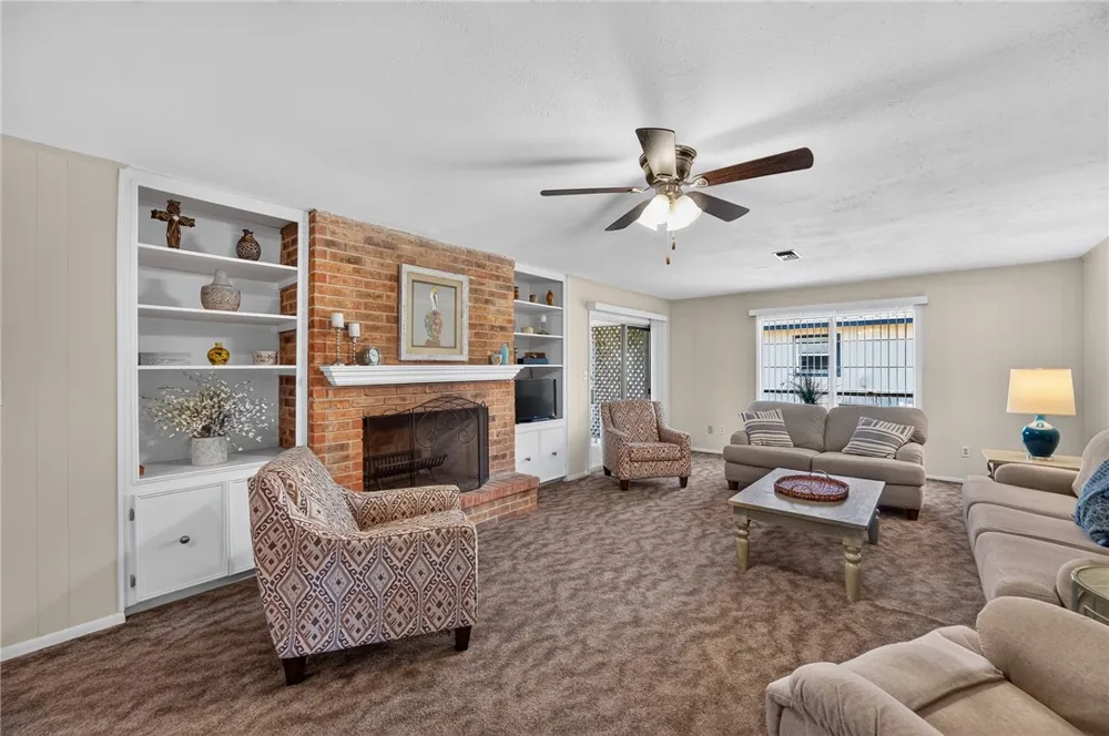 152 Zenna Drive Mathis, TX 78368