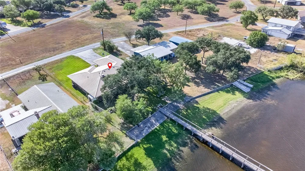 152 Zenna Drive Mathis, TX 78368