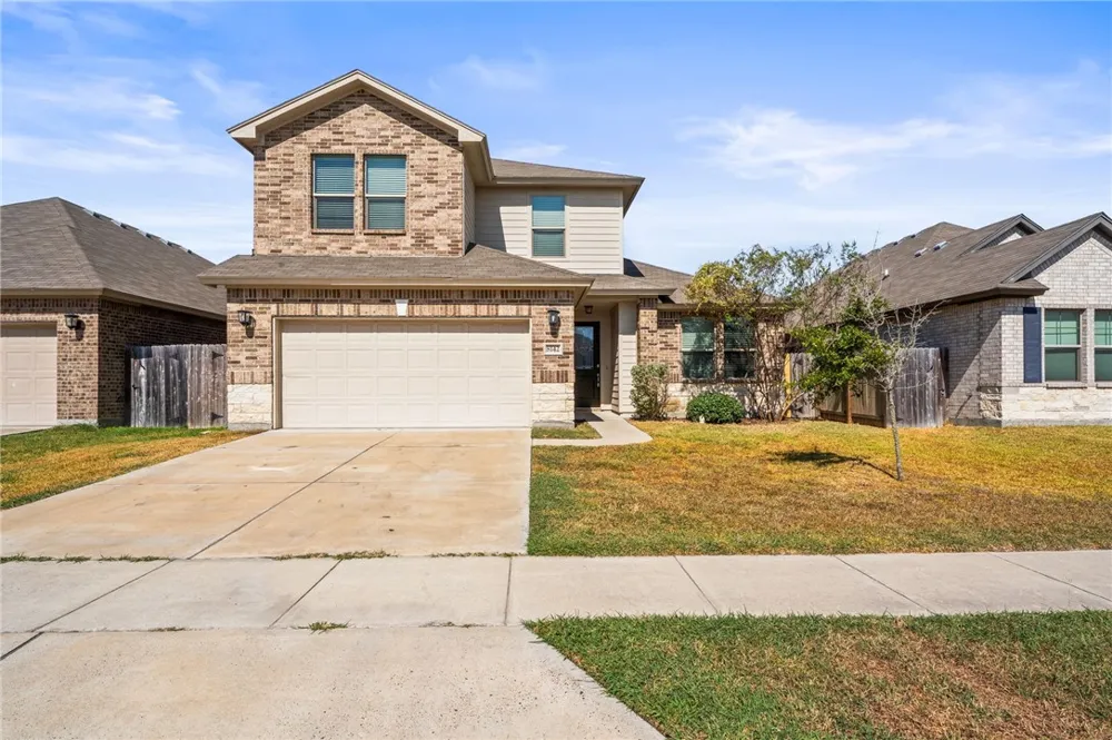 8142 Luz De Luna Street Corpus Christi, TX 78414