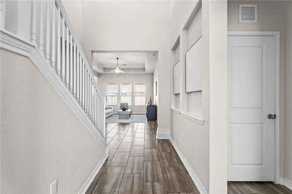 8142 Luz De Luna Street Corpus Christi, TX 78414