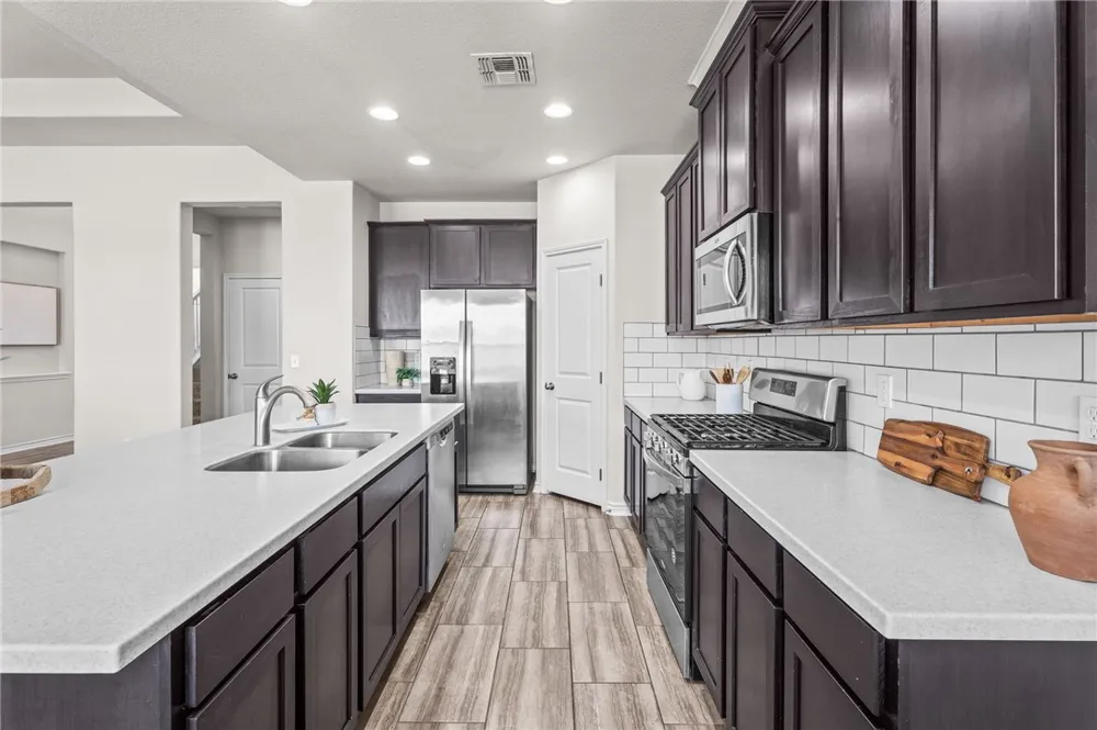 8142 Luz De Luna Street Corpus Christi, TX 78414