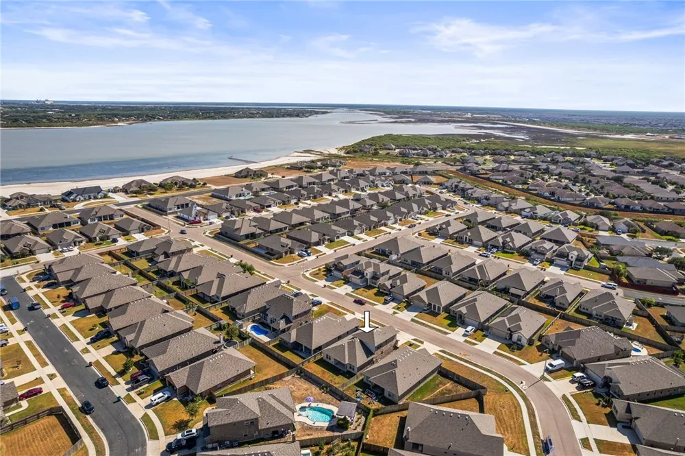 8142 Luz De Luna Street Corpus Christi, TX 78414