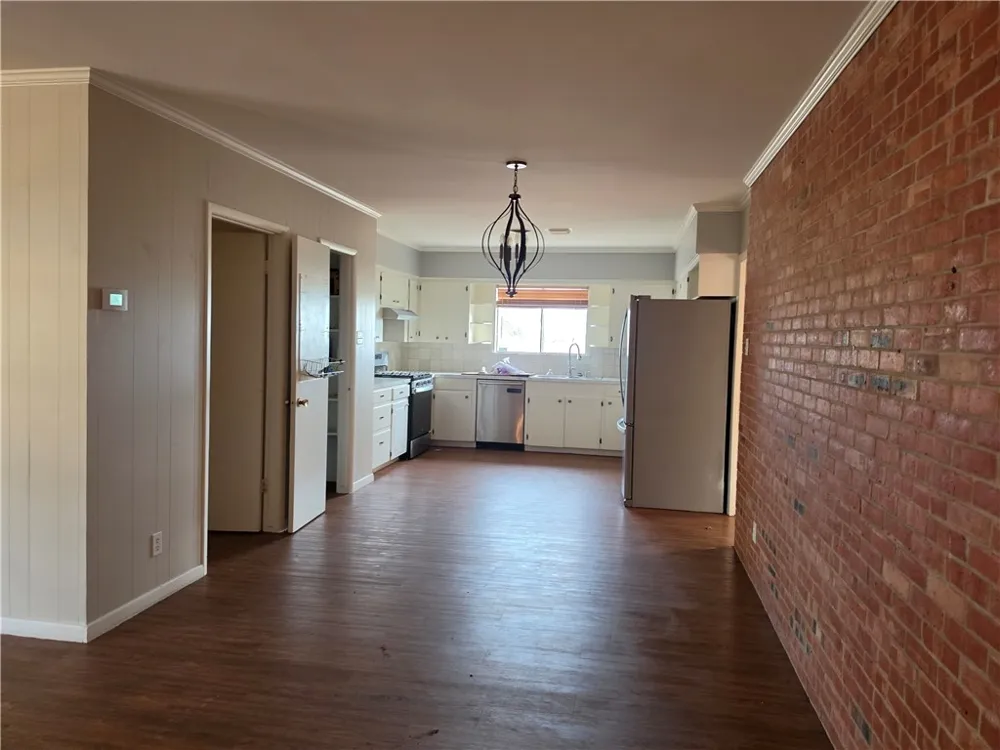 749 San Patricio Avenue Taft, TX 78390