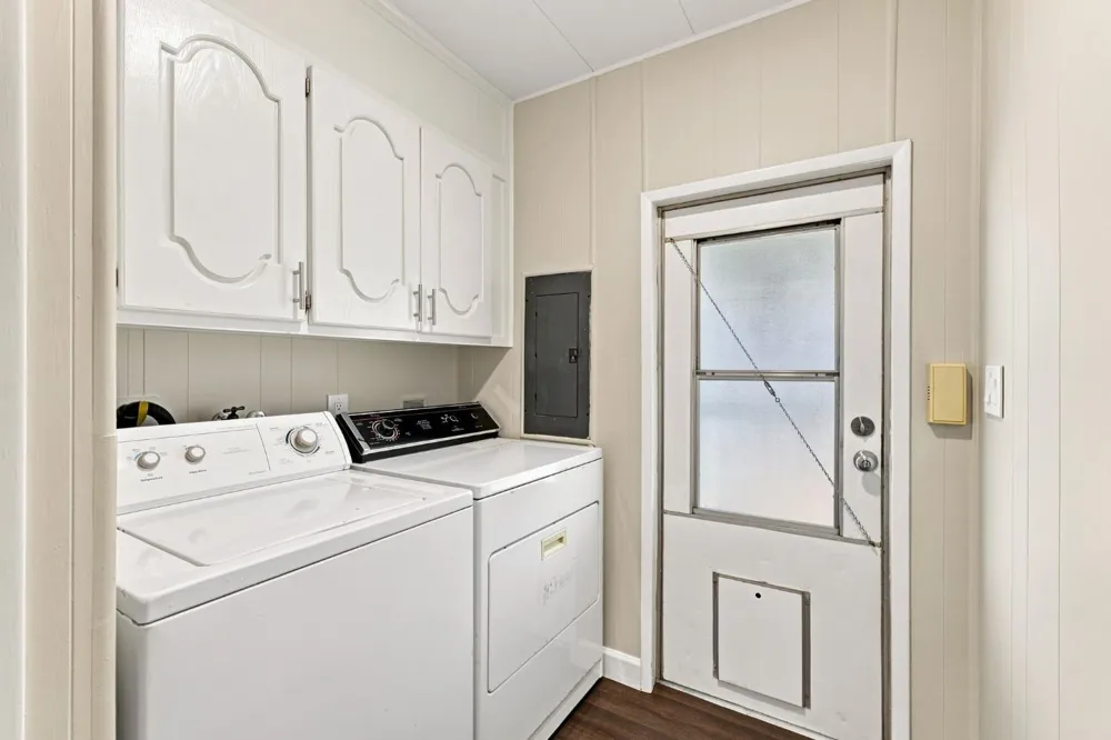 221 W Herndon Avenue #9 Pinedale, CA 93650
