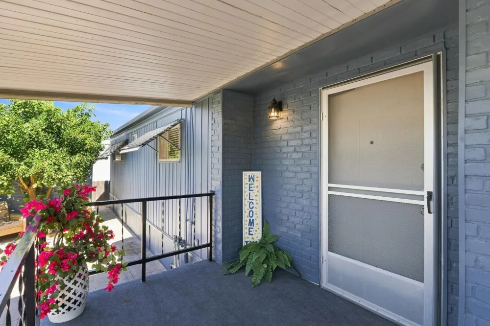 221 W Herndon Avenue #9 Pinedale, CA 93650