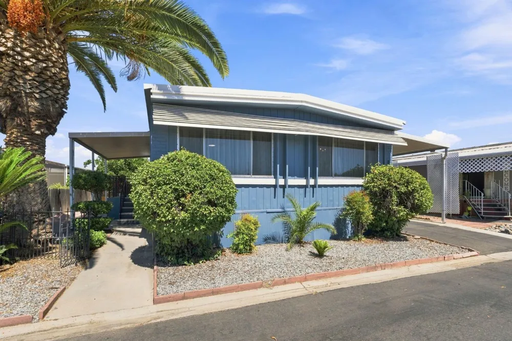 221 W Herndon Avenue #9 Pinedale, CA 93650