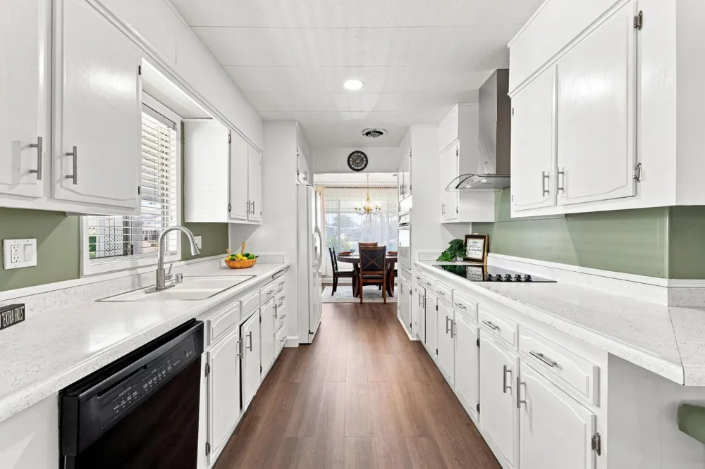 221 W Herndon Avenue #9 Pinedale, CA 93650