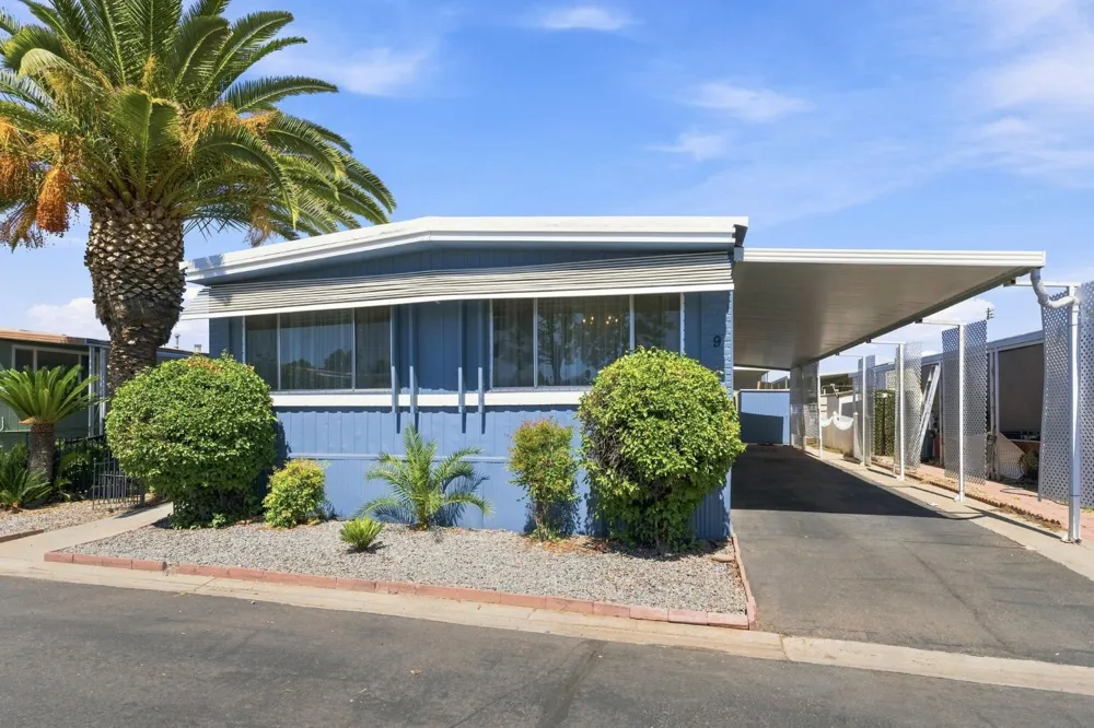 221 W Herndon Avenue #9 Pinedale, CA 93650