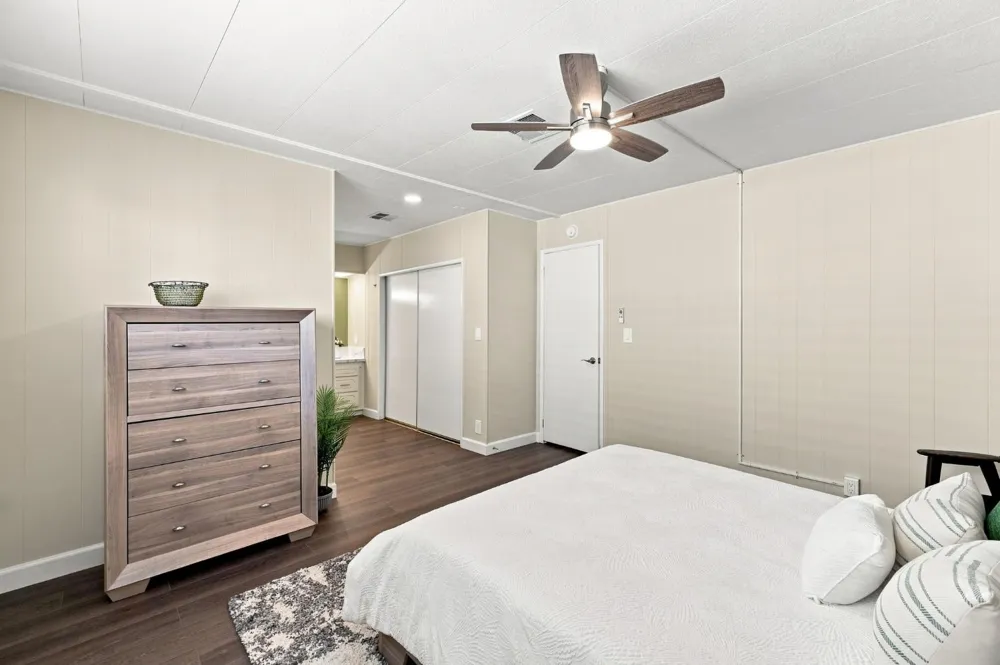 221 W Herndon Avenue #9 Pinedale, CA 93650