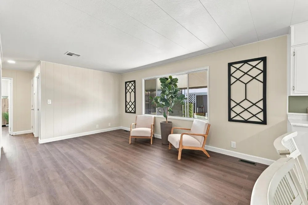 221 W Herndon Avenue #9 Pinedale, CA 93650