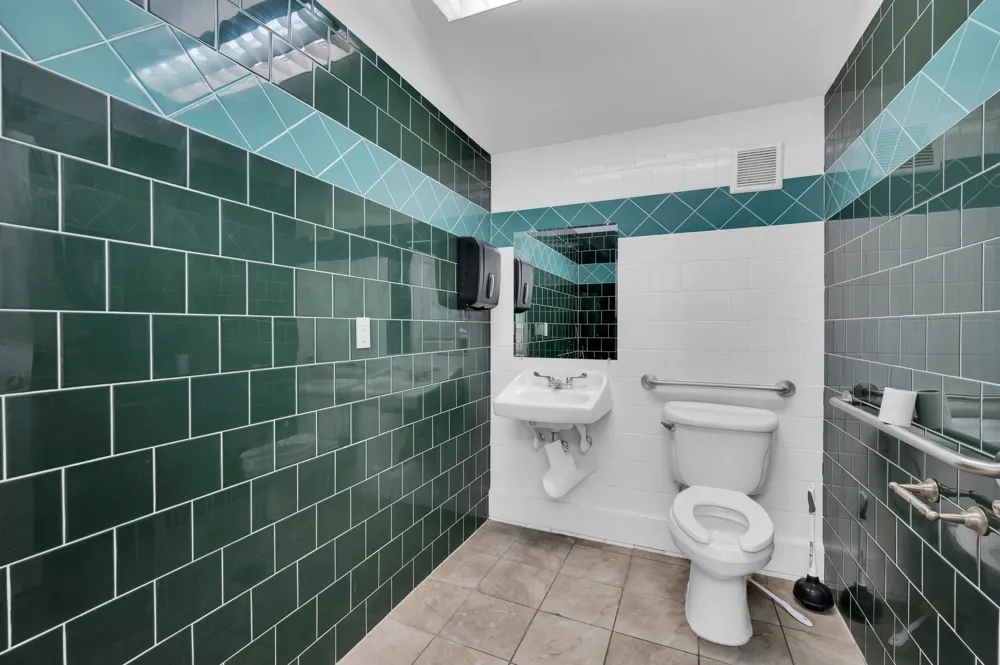 214 W Belt Line Road #B Cedar Hill, TX 75104