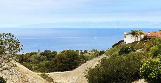1417 Via Coronel Palos Verdes Estates, CA 90274