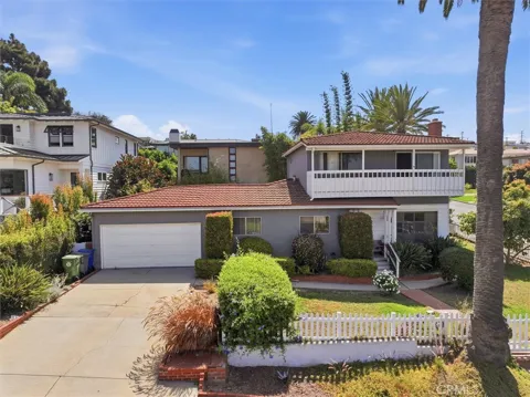 214 S Poinsettia Avenue