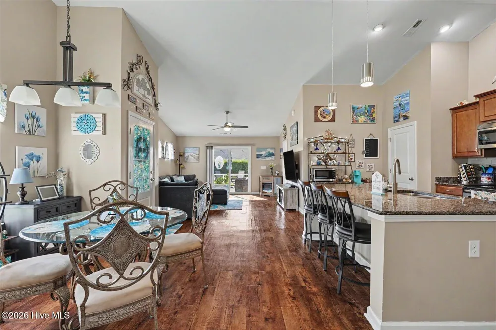 1092 Chadsey Lake Drive Calabash, NC 28467