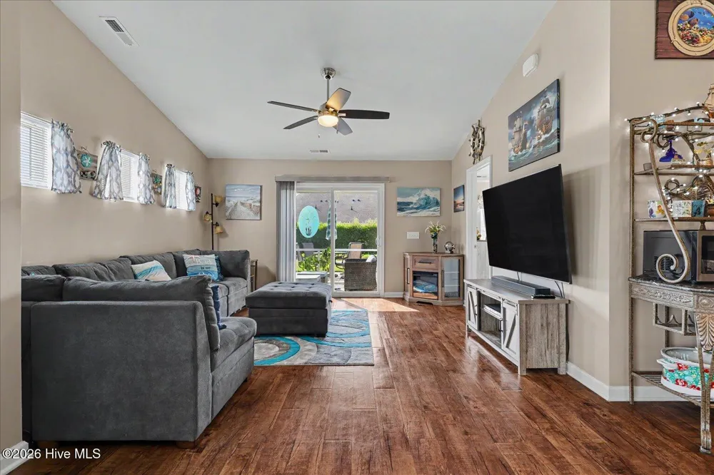 1092 Chadsey Lake Drive Calabash, NC 28467