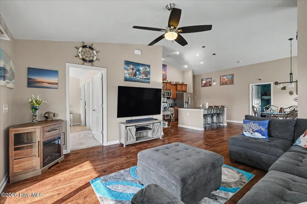 1092 Chadsey Lake Drive Calabash, NC 28467
