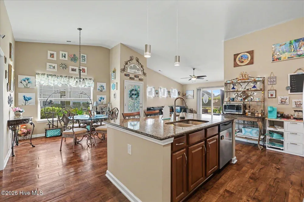 1092 Chadsey Lake Drive Calabash, NC 28467