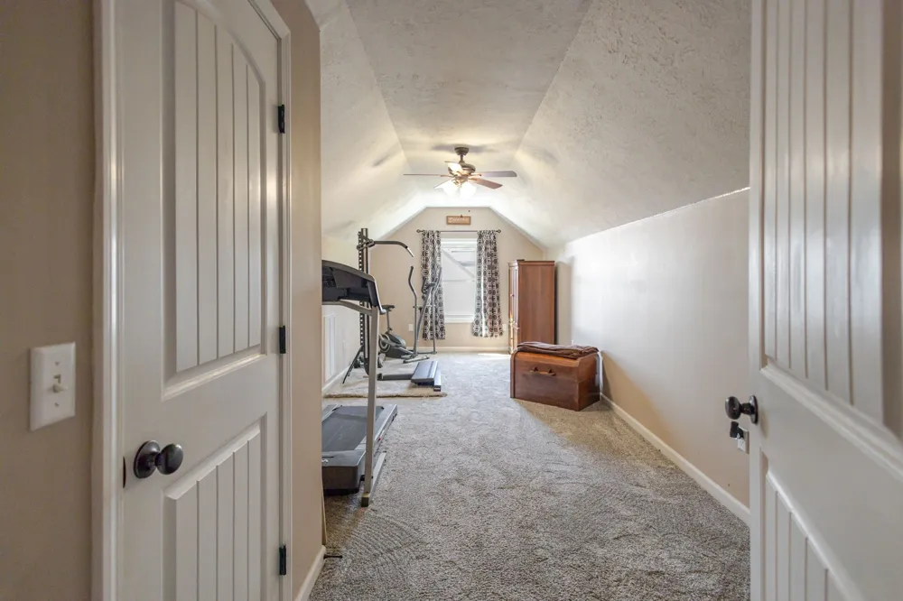 110 Rabbit Run Bell Buckle, TN 37020