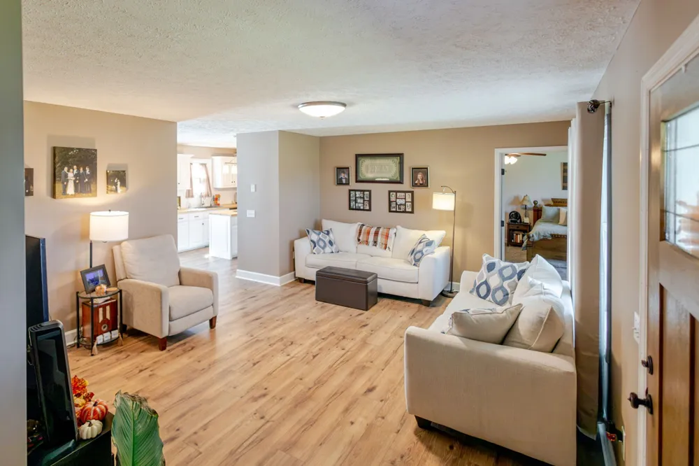 110 Rabbit Run Bell Buckle, TN 37020