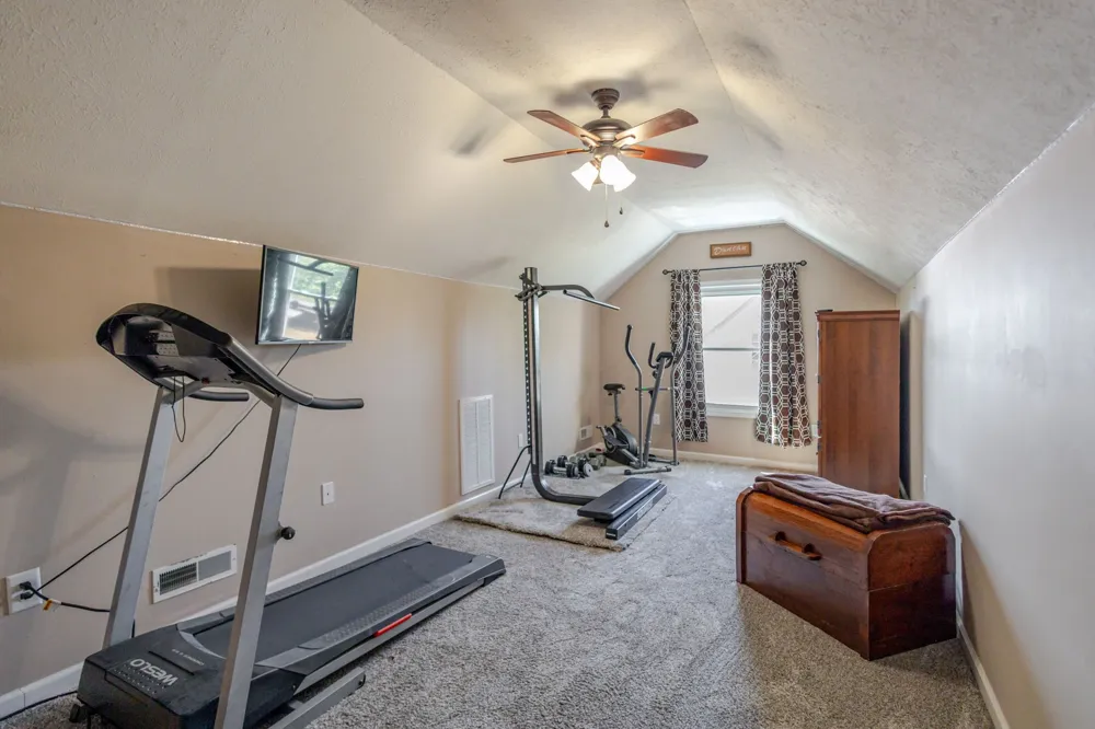 110 Rabbit Run Bell Buckle, TN 37020