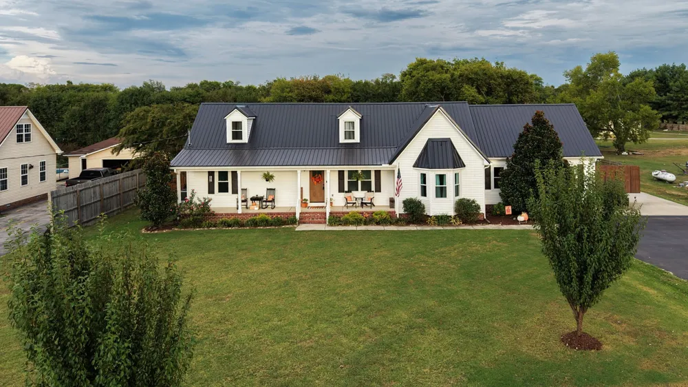 110 Rabbit Run Bell Buckle, TN 37020