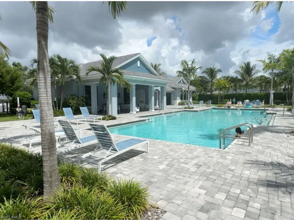 2626 Seychelles Circle #1405 Naples, FL 34112