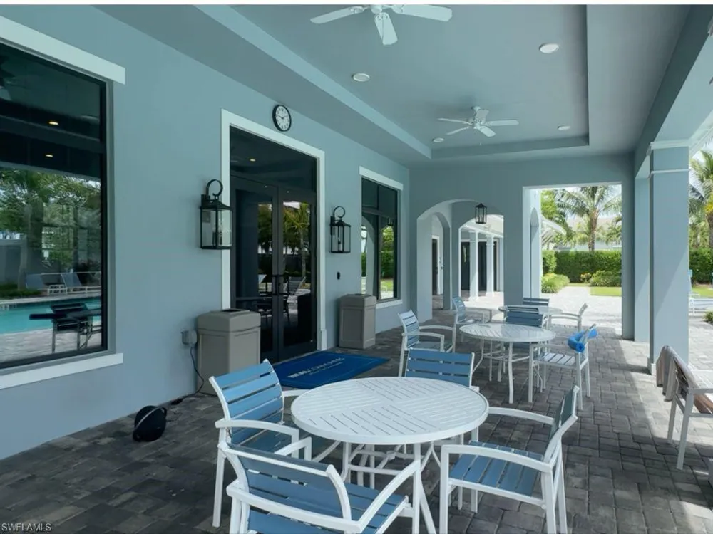 2626 Seychelles Circle #1405 Naples, FL 34112