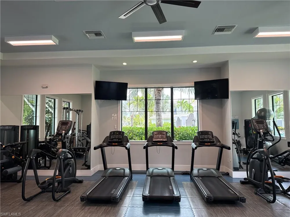 2626 Seychelles Circle #1405 Naples, FL 34112