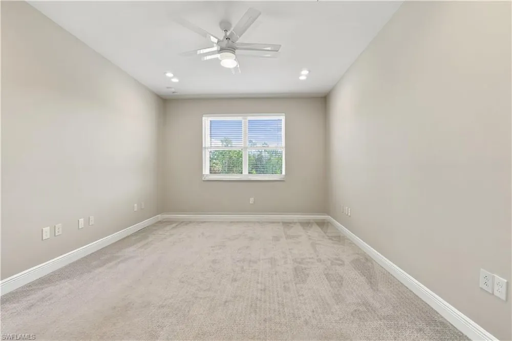 2626 Seychelles Circle #1405 Naples, FL 34112