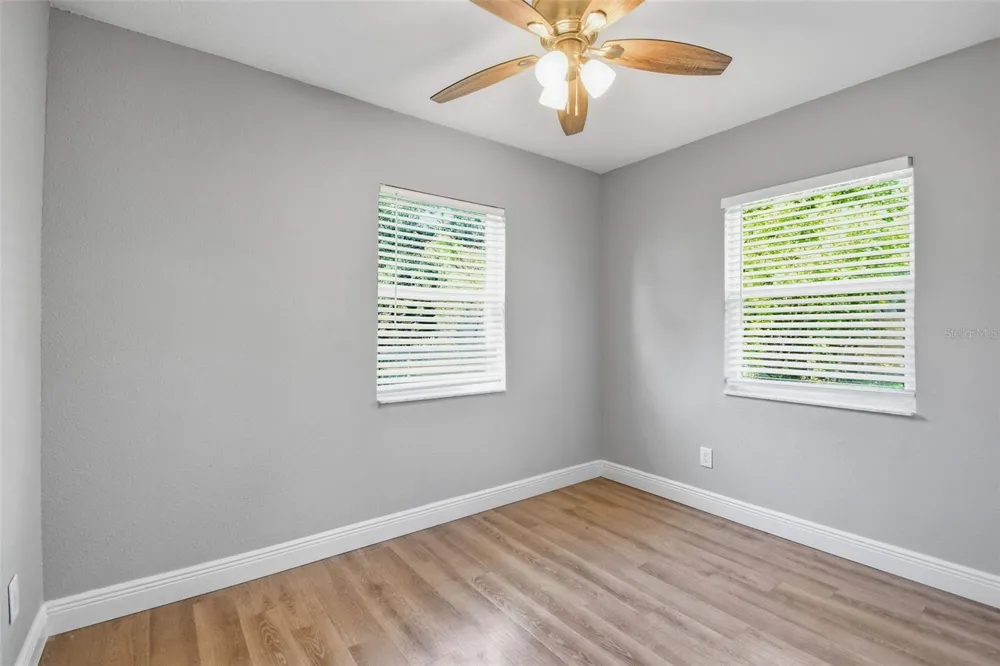 4359 NEPTUNE DRIVE SE St Petersburg, FL 33705