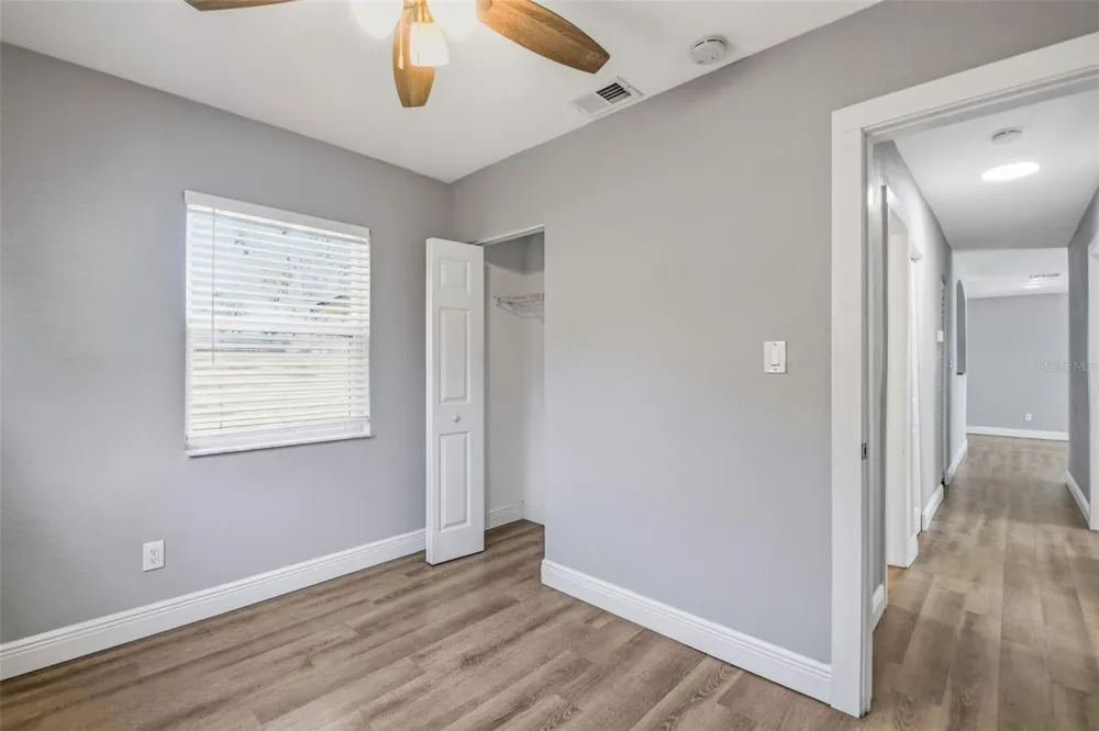 4359 NEPTUNE DRIVE SE St Petersburg, FL 33705