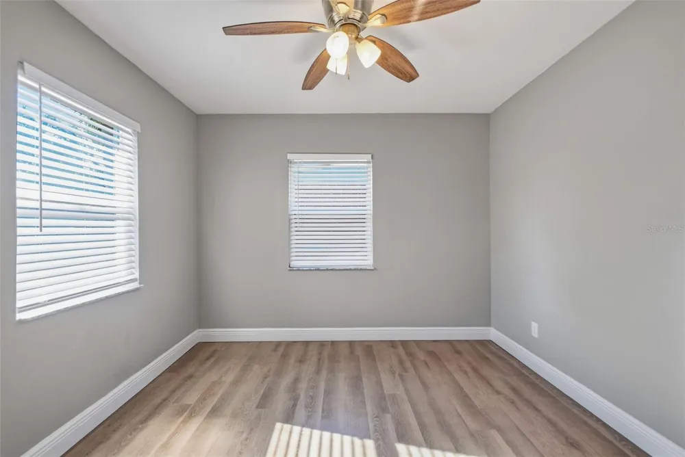 4359 NEPTUNE DRIVE SE St Petersburg, FL 33705