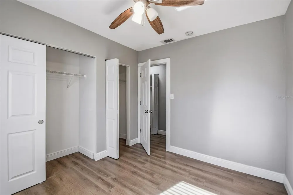 4359 NEPTUNE DRIVE SE St Petersburg, FL 33705