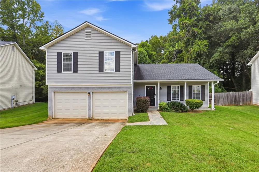 2201 Clayton Ridge Lithonia, GA 30058