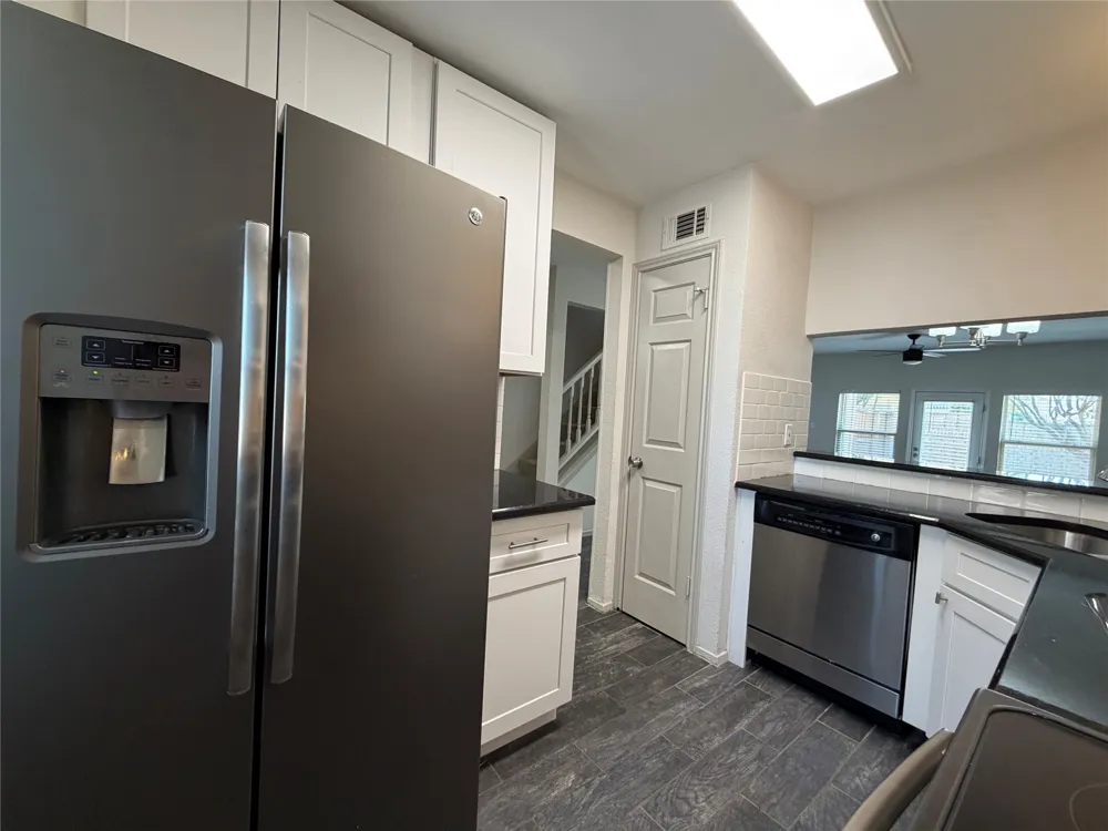 3635 Garden Brook Drive #2400 Farmers Branch, TX 75234