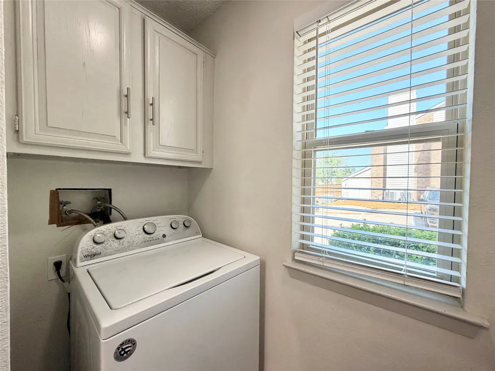 3635 Garden Brook Drive #2400 Farmers Branch, TX 75234