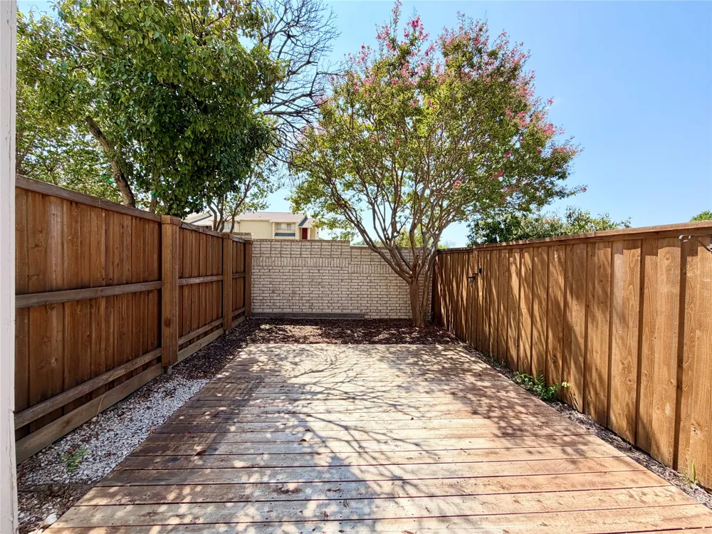 3635 Garden Brook Drive #2400 Farmers Branch, TX 75234