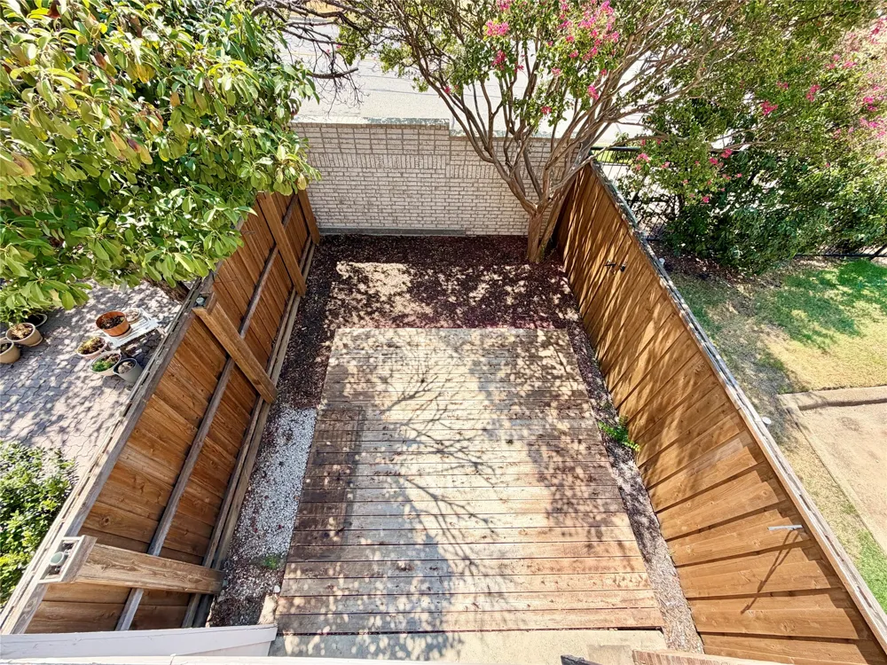 3635 Garden Brook Drive #2400 Farmers Branch, TX 75234
