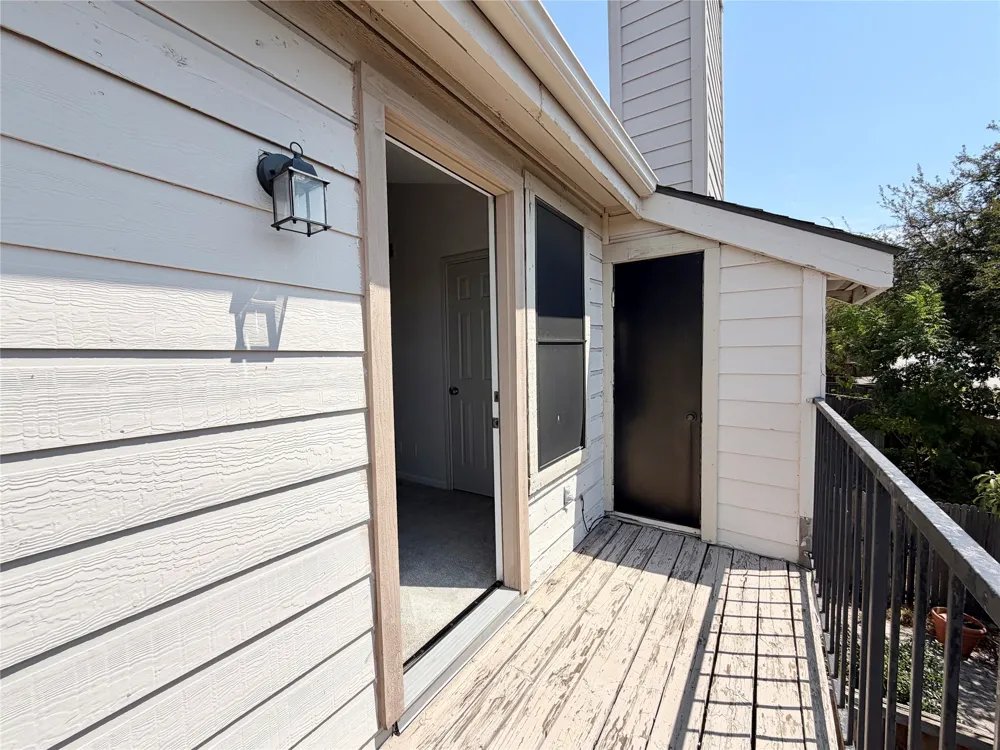 3635 Garden Brook Drive #2400 Farmers Branch, TX 75234