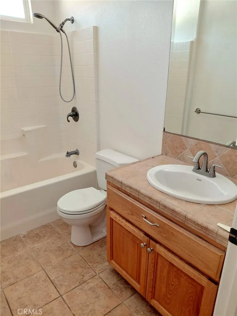 26706 Cumberland Helendale, CA 92342