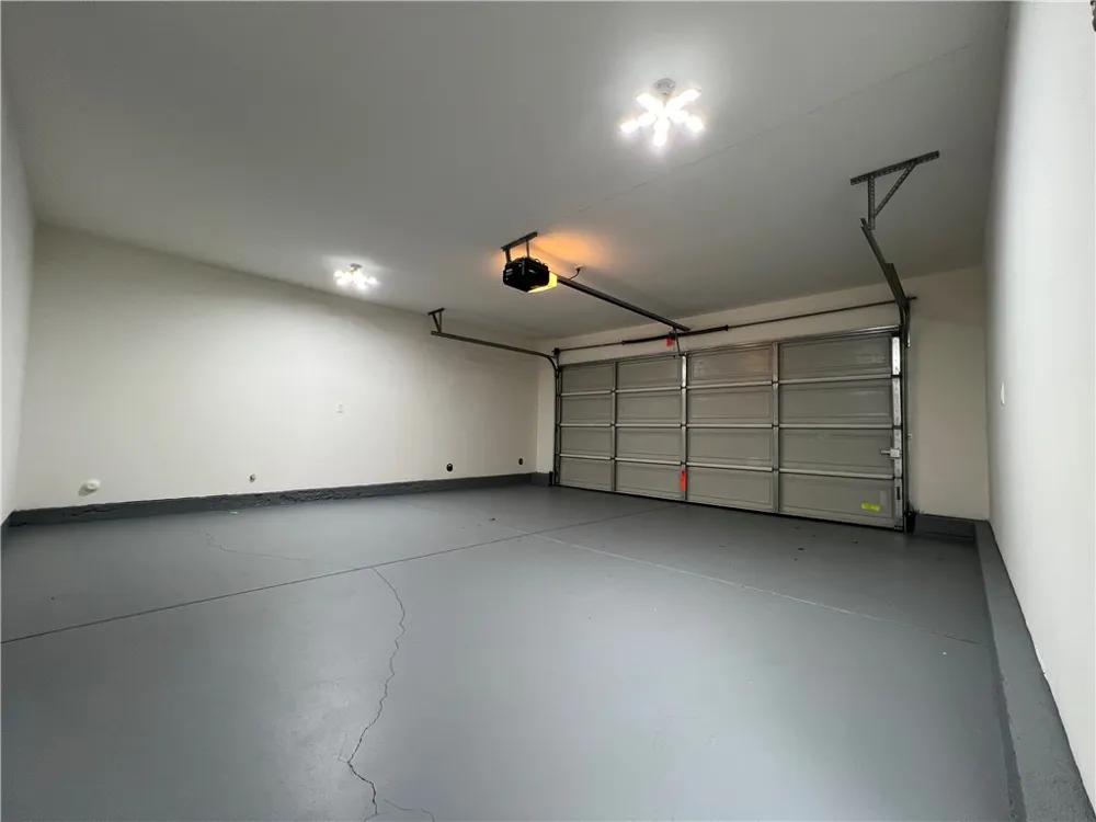 5742 Woodman Avenue #2 Valley Glen, CA 91401