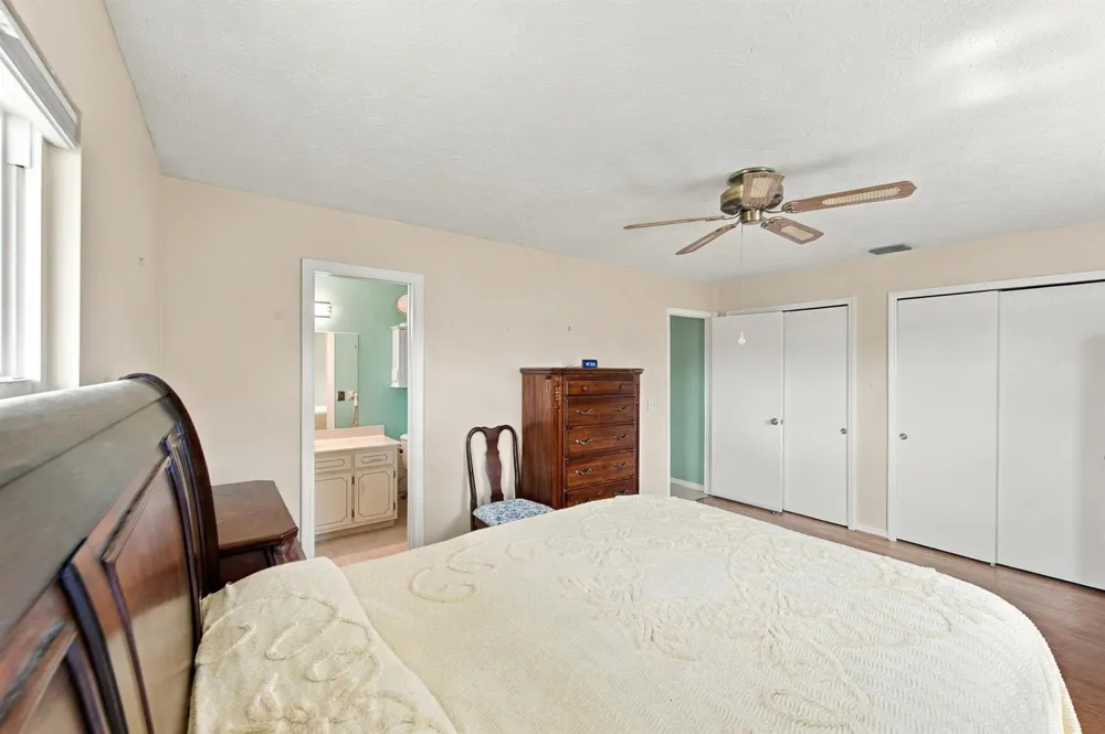 1264 SE LADNER STREET Port St. Lucie, FL 34983