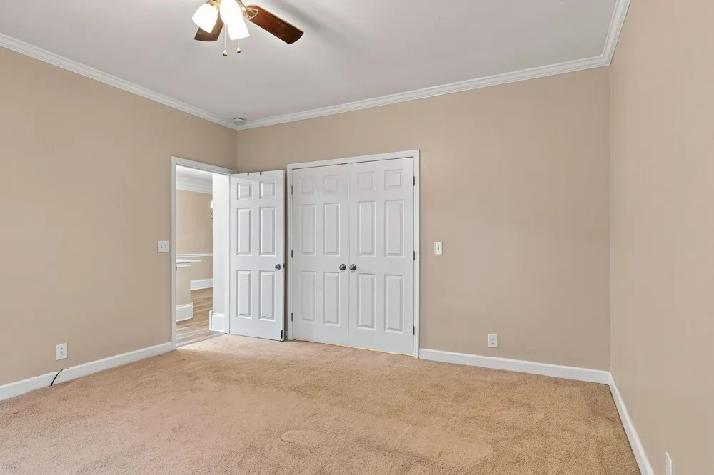 1227 Carriage Park Dr Franklin, TN 37064
