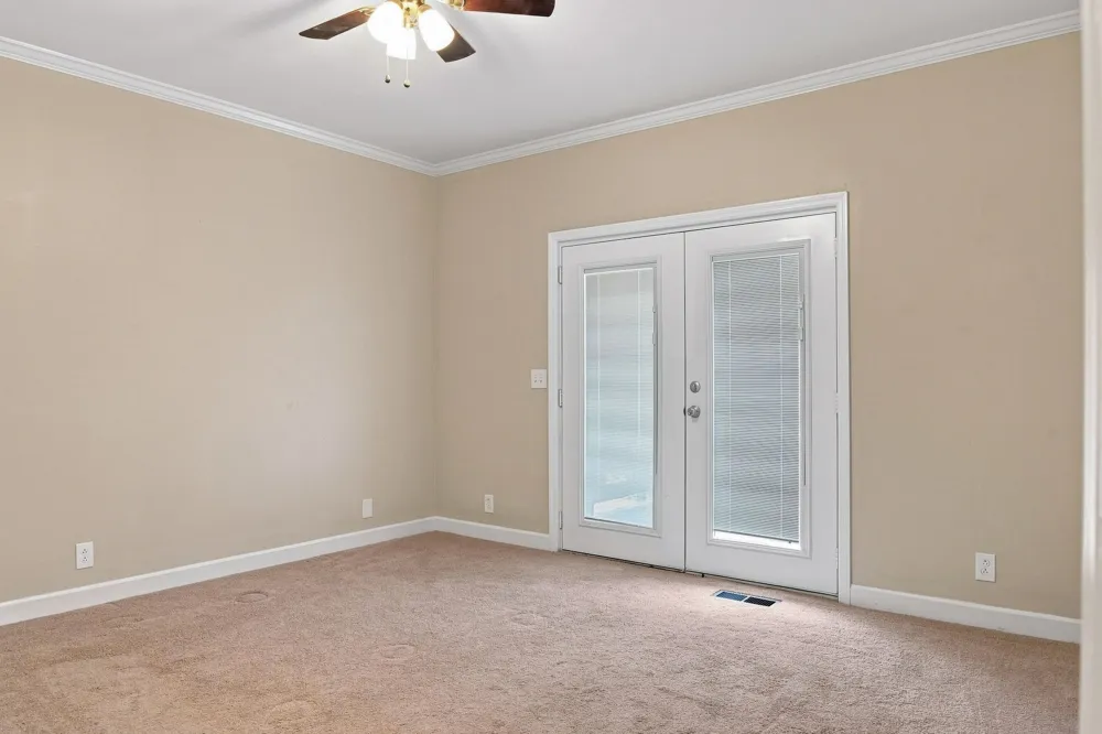 1227 Carriage Park Dr Franklin, TN 37064