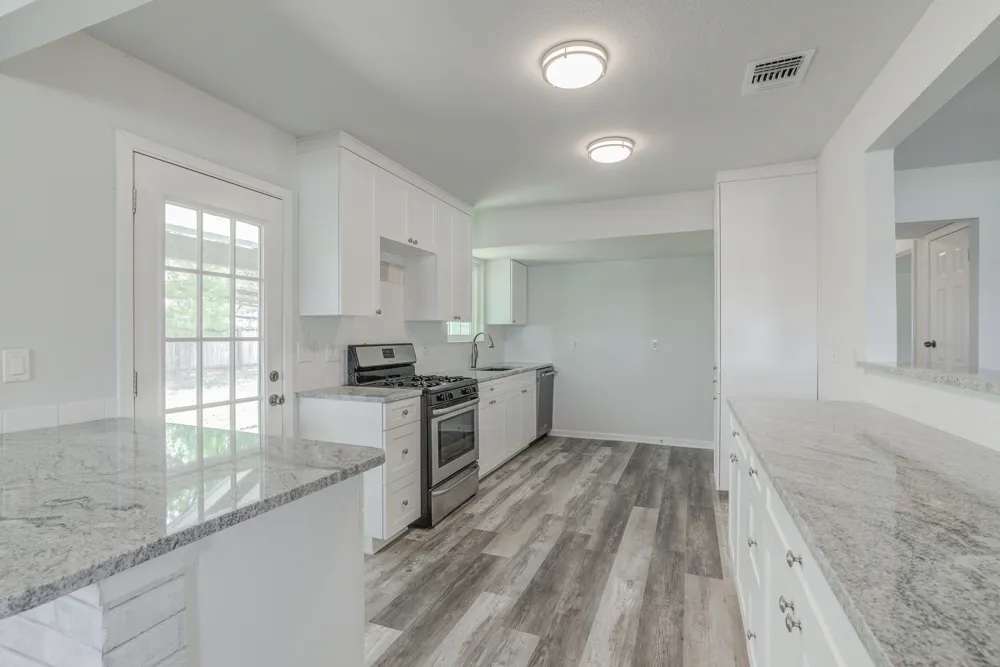 1509 SW Hill Street Bastrop, TX 78602